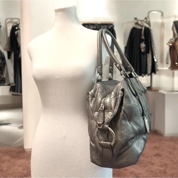 TOD’S Gunmetal Metallic Leather Lux 2 Manici Media Patchwork Bag - Picture 4 of 11